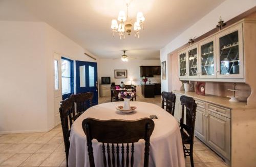 Avlemonas Apartment | Kytherian Harmony - Avlemonas Cove