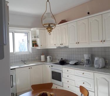 Voula Apartment | Sea view,big and comfortable appartment in Voula