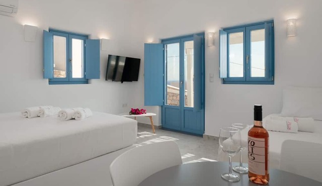 Camvillia Donoussa Village Suites in Naxos