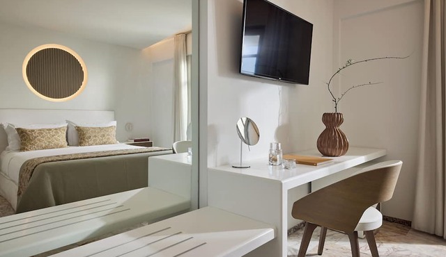 Tzanis Resort in Skiros
