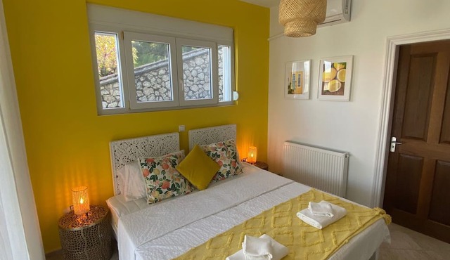Private Villa and Pool With Lake Views and Sunset Terraces at The Grove in Corfu