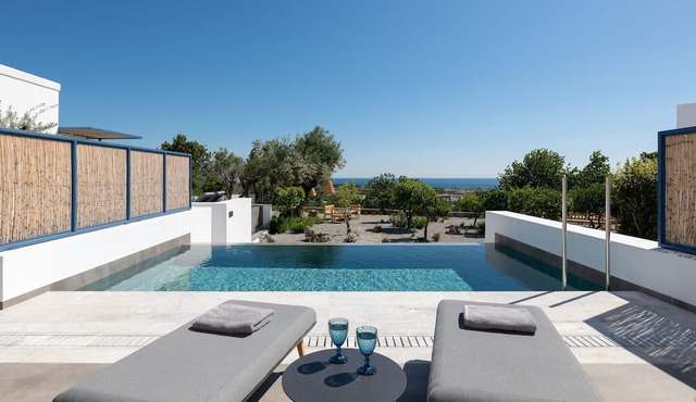 Kalathos Square Luxury Suites in Rhodes
