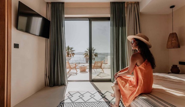 Ostrako Beachside Suites in Naxos