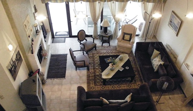 Amazing Home in Kamena Vourla With Wifi and 9 Bedrooms in Molos-Agios Konstantinos