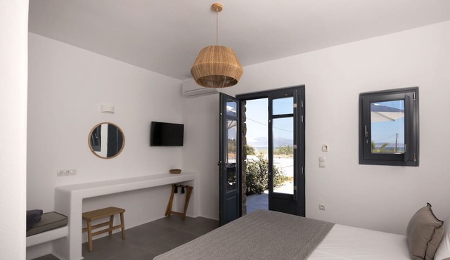 Archon Seaside Retreat in Naxos