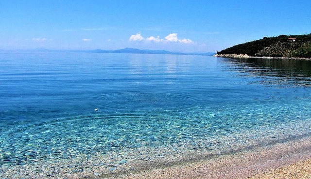 Luxurious beach bungalows with sea view - Exclusive rental for groups of up to 15 people in Lefokastro