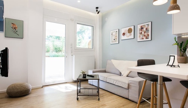 Kifissia Central Stylish Fresh 1 Bedroom Apartment near Metro in Kifisia