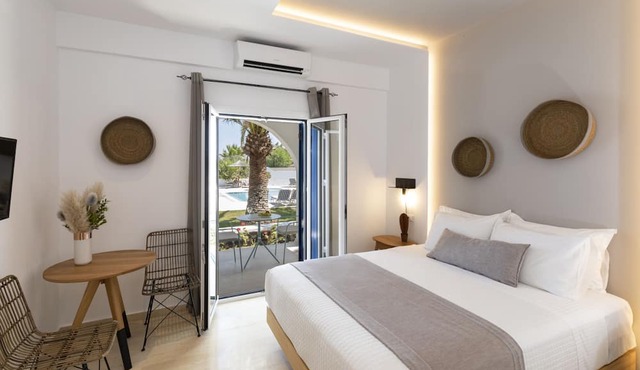 Louis Studios Hotel in Santorini