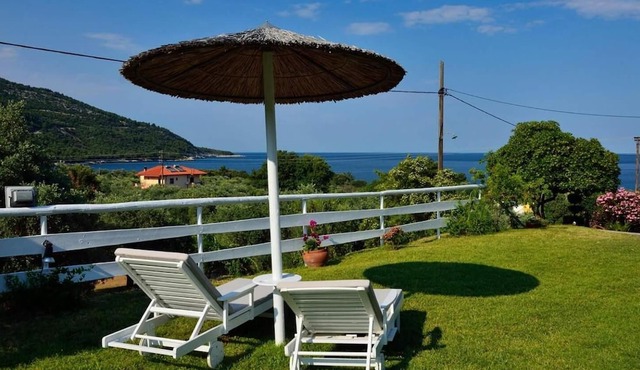 Aura Guesthouse B&B in Thasos