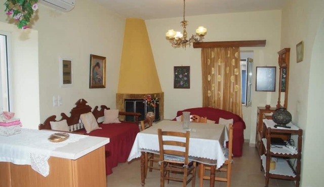 Tourloti Village House in Sitia