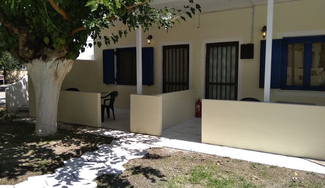 Sarantakis Apartments in Messini