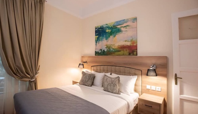 Blue Ark Lavish Sauna Suite in Athens