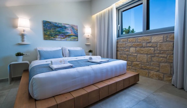 Mary Hotel & Mary Royal Suites in Rethymno