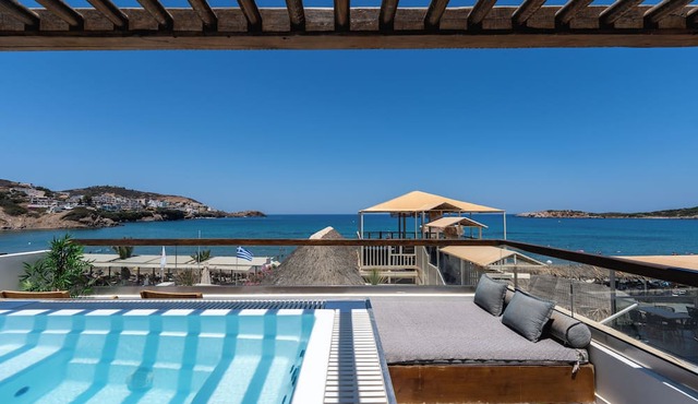 Nostos Beach Boutique Hotel in Mylopotamos