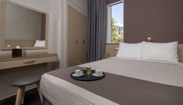 Acropolis View Hotel in Athens