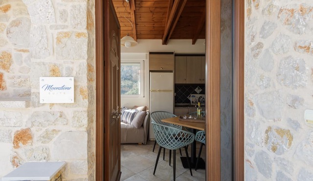 Blue Horizon Suites in North Kynouria