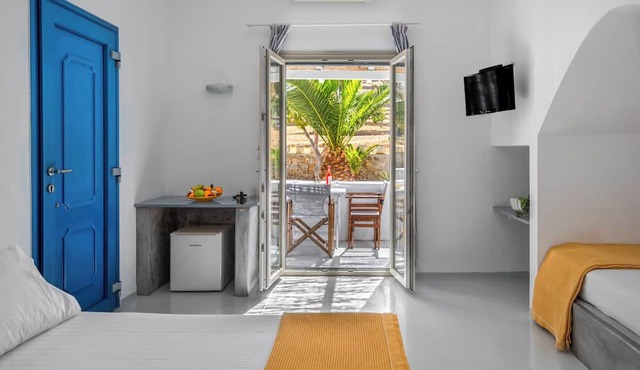 Coralli Seaside Resort in Serifos