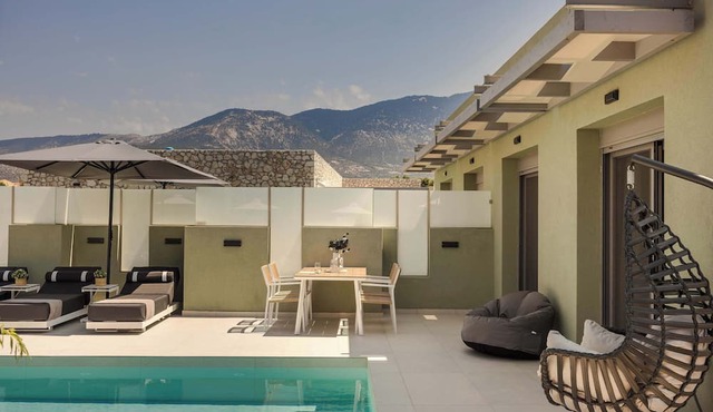 Ionian Treasure Suites in Kefalonia