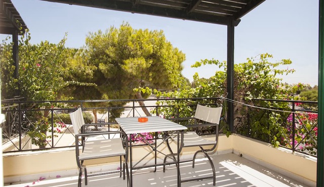 Paul's Studio in Santorini