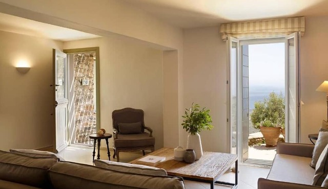 Aeolis Tinos Suites in Tinos