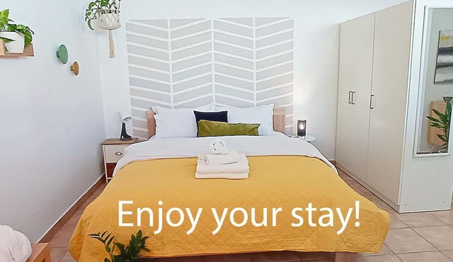 Relaxing Studio Apt 1 min to Highway Parking in Kifisia