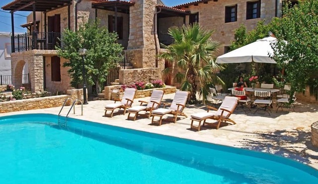 Electra Stone Suite in Roumeli