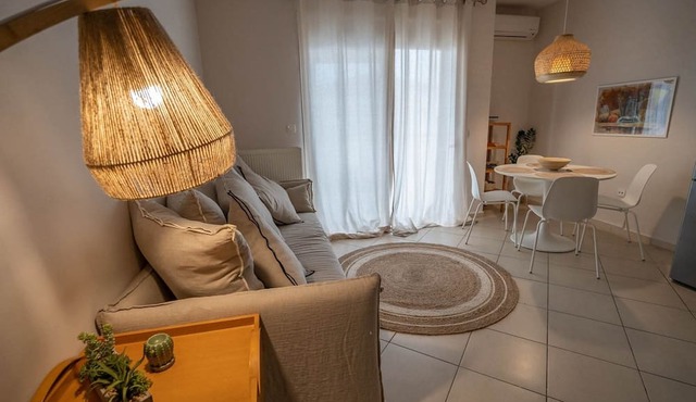 Elia Family Apartment in Neos Marmaras