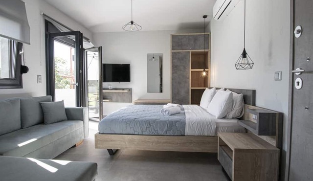 Theasea Luxury Suites- Bungalow 2 in Nea Propontida