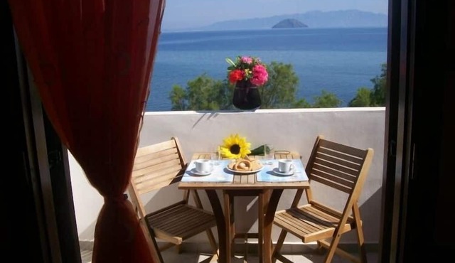 Pali Nisyros Hotel in Nisyros