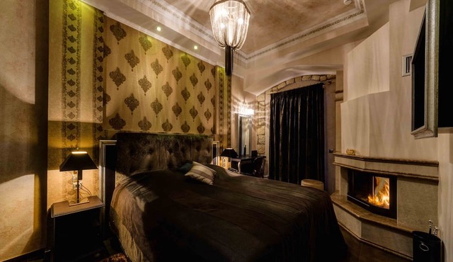 Chateau Rond Boutique Hotel & Spa in Almopia