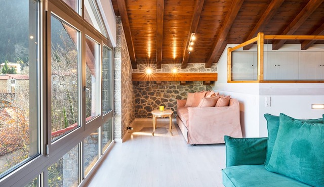 Villa 'M Z Happiness Chalet' with Mountain View, Wi-Fi and Air Conditioning in Arachova