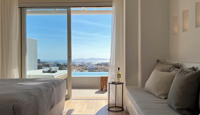 Nomia Sunset Suites Mykonos in Mykonos