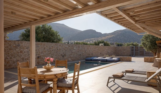Olive Tree House in Anavissos