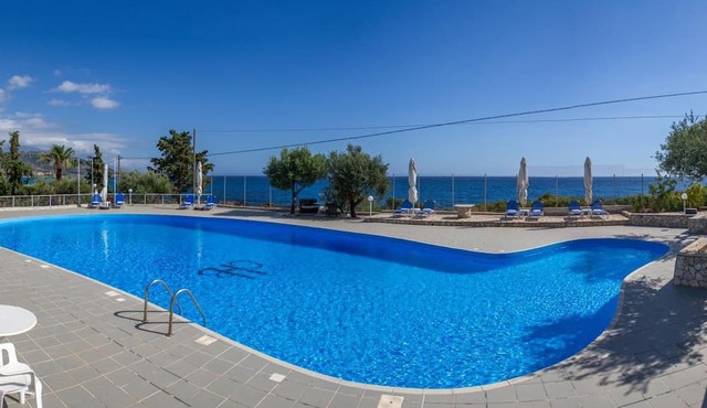 Kardamili Beach Hotel in West Mani