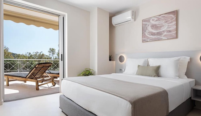 Aegean Essence Villa in Saronikos