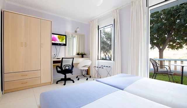 Giorgi's Blue Apartments in Chania