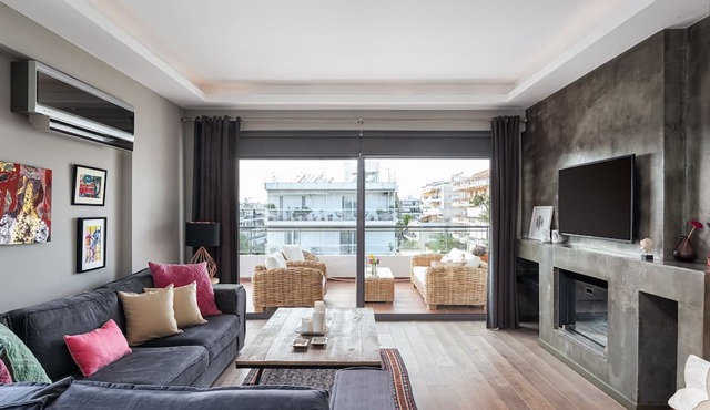 Glyfada Luxury Living in Glifada