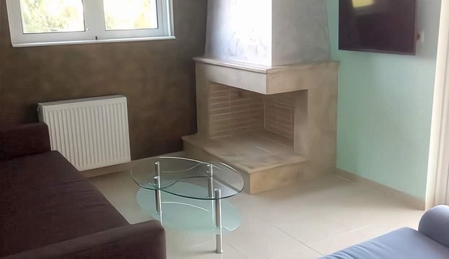 Apartment in Rafina with Garden & BBQ in Rafina
