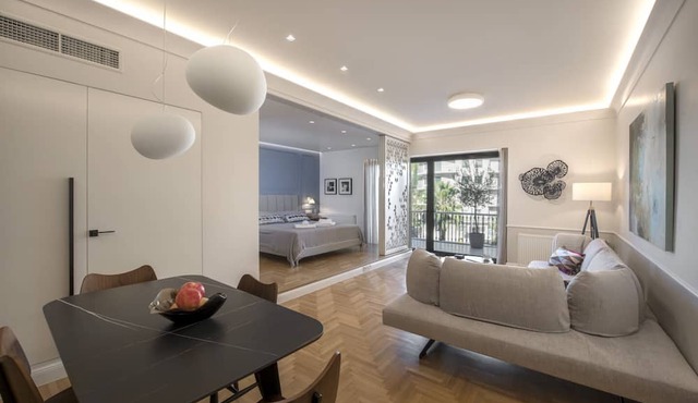 Vas. Sofias 96 · Chic central Athens apartment at in Athens