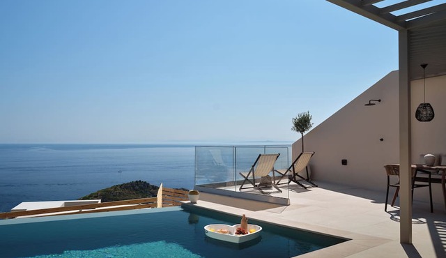 Yoma Cove Suites in Zakynthos