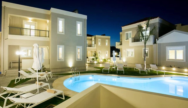 Limosa Luxury Residences in Kissamos