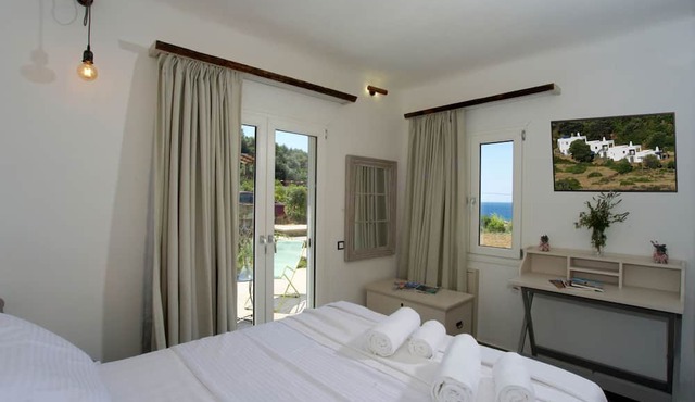 SkiNAmmos Eco Villas in Karystos