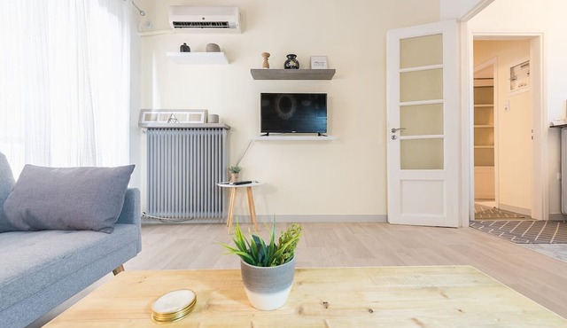 Stylish 1BR Retreat in Central Athens in Athens