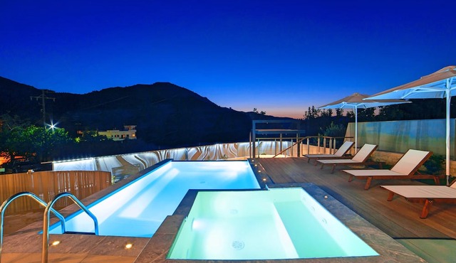 Perla Villas with Heated Pool in Apokoronas