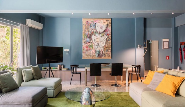 Central Comfy Apt with Private Balcony & Rooftop Access. CT3 in Athens