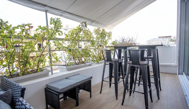 Acropolis Panorama Luxury Loft 8th fl Balcony View in Athina
