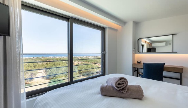 NOLA Nomadic Luxury Villas in Hersonissos
