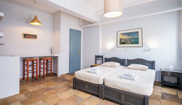 Casa del Sol #4 - Walk to the beach in 1 min! in Ikaria