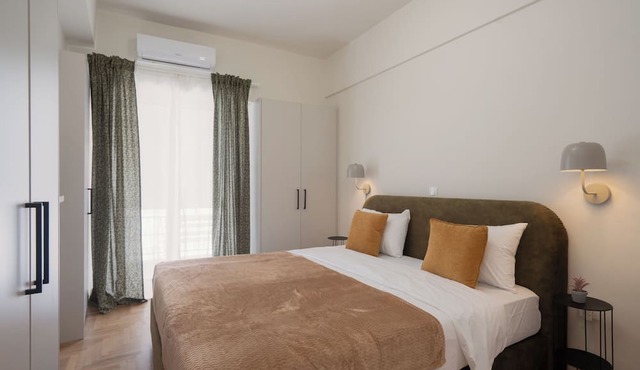 "Acropolis Kallisti" 2BR/2BA near Metro in Athina