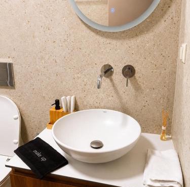 Luxury apartments Stavroula in Petra